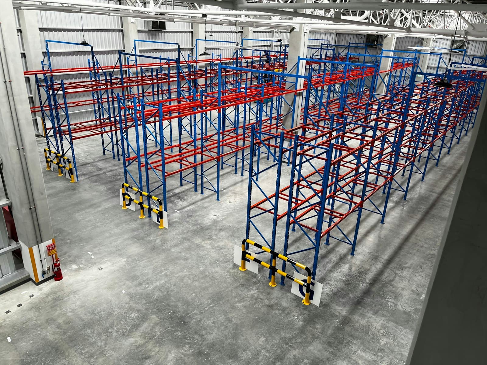 Bruynzeel Drive-In Racking DI