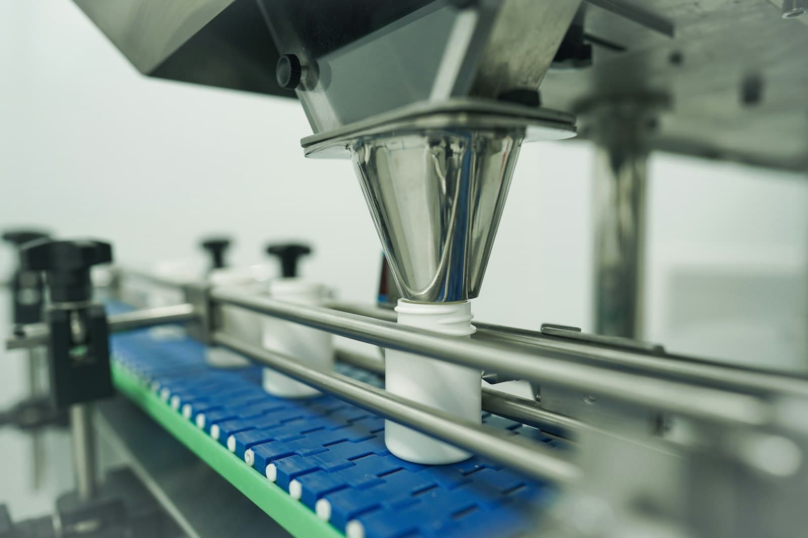 Paste Filling Machine - 3
